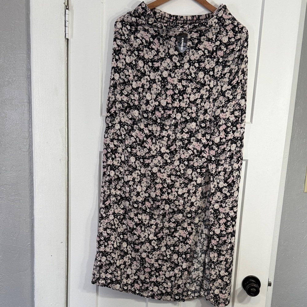 Express Black and Pink Floral Maxi Skirt